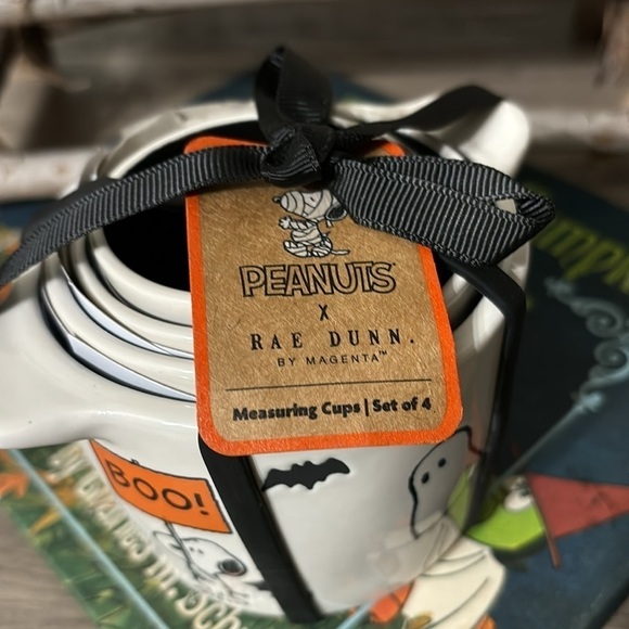 NWT RAE DUNN X PEANUTS SNOOPY BOO GHOSTS & BATS HALLOWEEN MEASURING CUPS - Picture 5 of 9